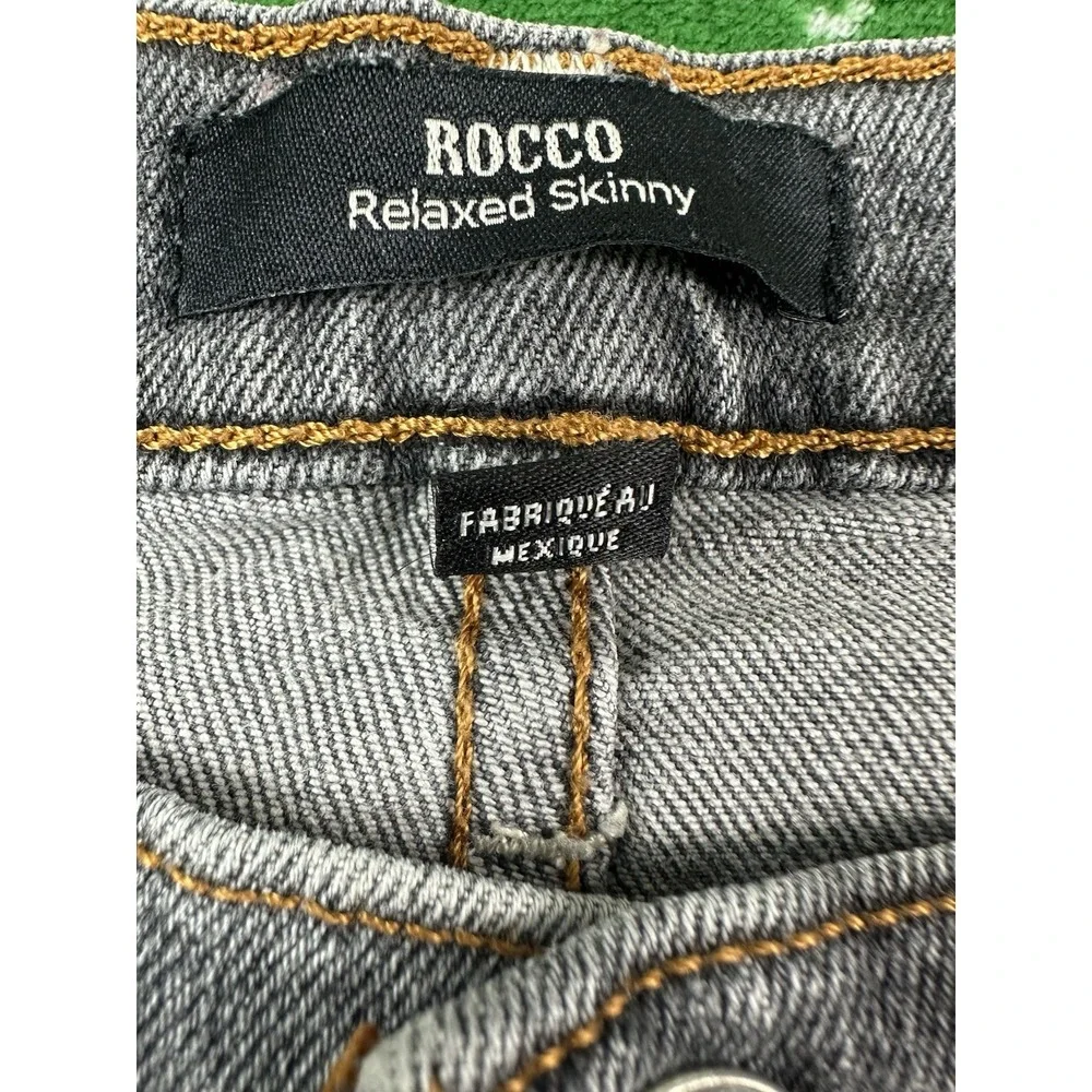 True Religion Black Rocco Relaxed Skinny Mens Jean Short SIze 32